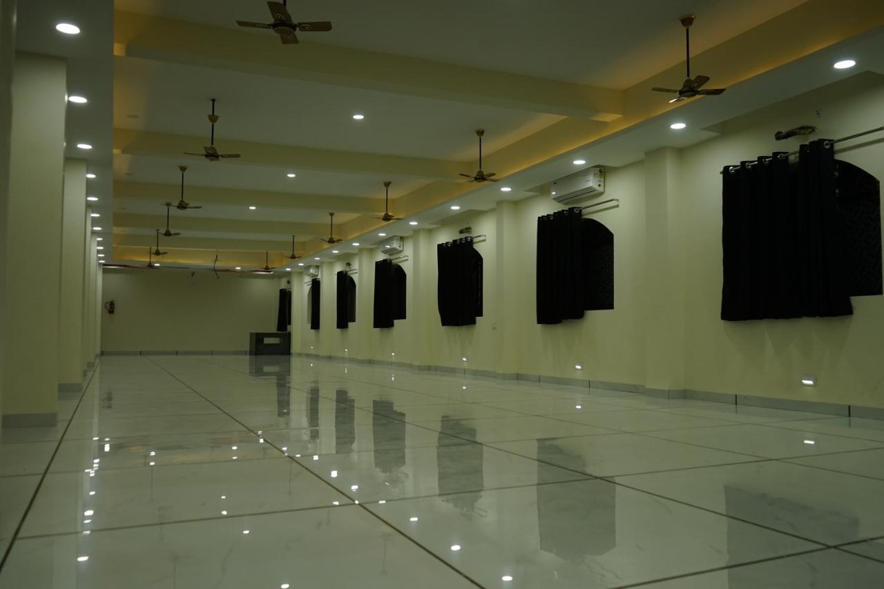 Ratna Mahal Dhāmnod Exteriér fotografie